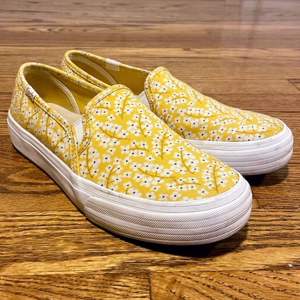 Keds Floral Sneakers 🌼 - Picture 4 of 11